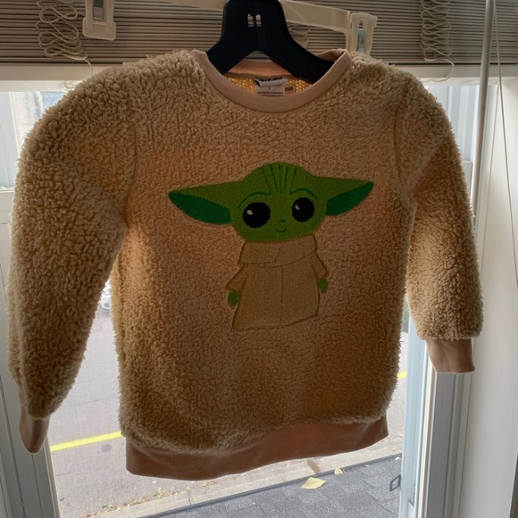 Fuzzy Sherpa Star Wars Pullover - Picture 1 of 5